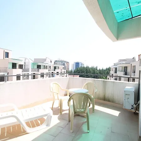 Arendoo In Avalon Апартамент *