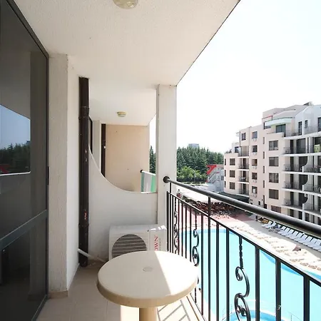 Arendoo In Avalon Апартамент Слънчев бряг