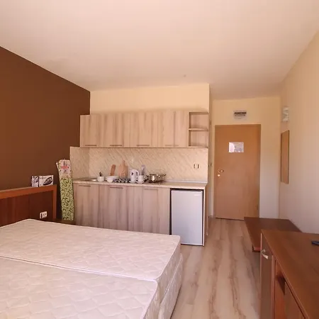 Arendoo In Avalon Слънчев бряг