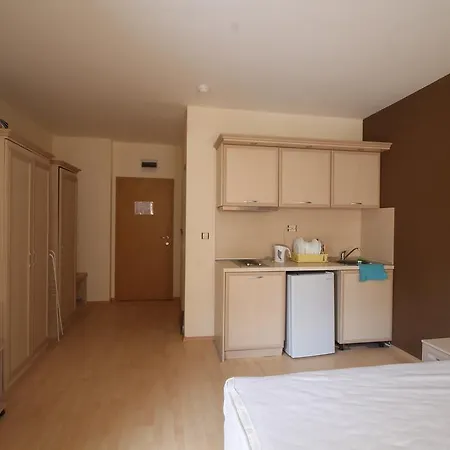 Arendoo In Avalon Апартамент *