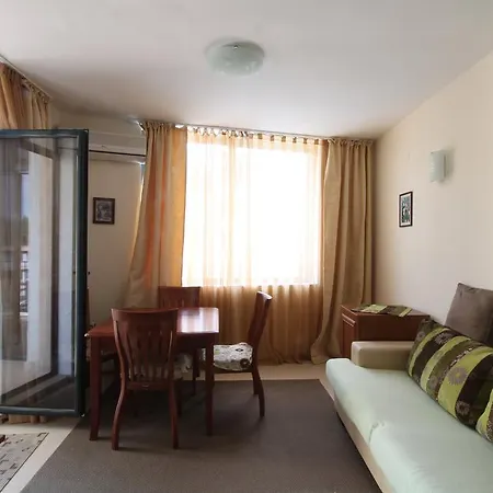 Arendoo In Avalon Апартамент